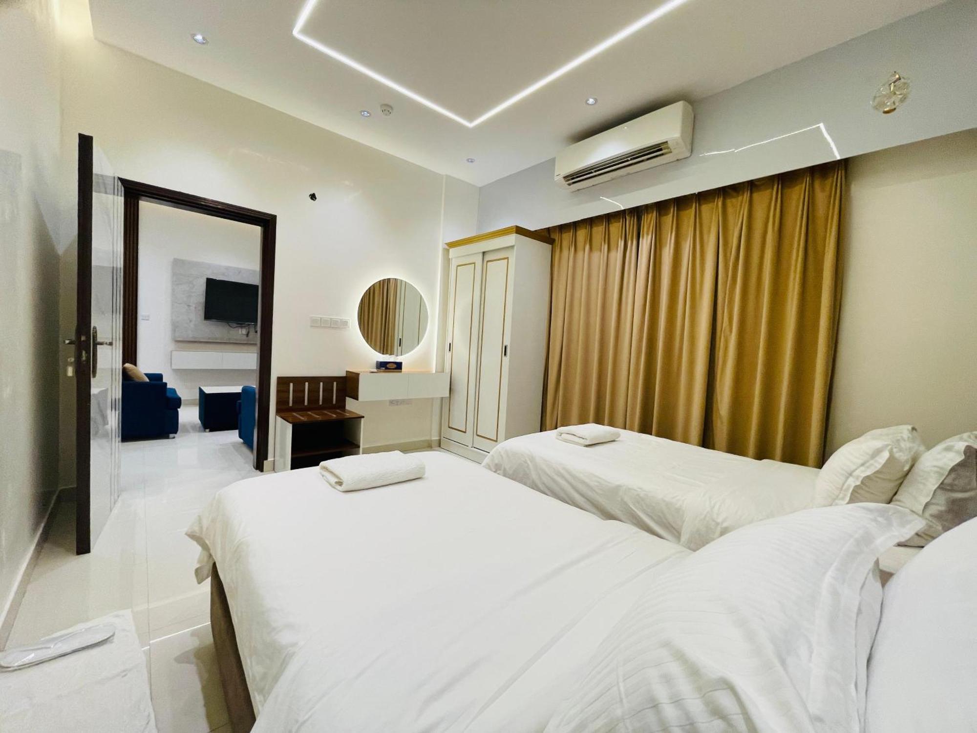 Mabahj Garnatha Hotel Apartments Sohar Extérieur photo